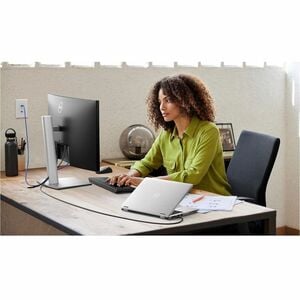 Dell P3424WE 34" Class WQHD Curved Screen LED Monitor - 21:9 - 86.6 cm (34.1") Viewable - In-plane Switching (IPS) Technol