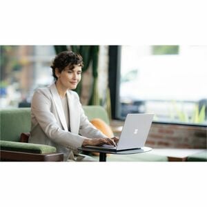 Microsoft Surface Laptop 6 34,3 cm (13,5 Zoll) Touchscreen Notebook - Intel Core Ultra 7 165H - 16 GB - 256 GB SSD - Deuts