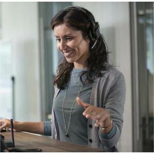 Poly Voyager Focus UC B825-M Sem fios Na orelha, Headset Estéreo Fone de ouvido - Compatível com TAA - Microsoft Teams Cer