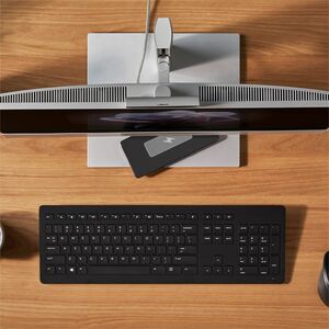 HP EliteOne 840 G9. Product type: All-in-One PC. Display diagonal: 60.5 cm (23.8"), HD type: Full HD, Display resolution: 