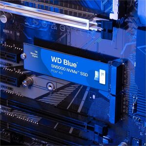 WD Blue SN5000 WDS100T4B0E 1 TB Solid State Drive - M.2 2280 Internal - PCI Express NVMe (PCI Express NVMe 4.0 x4) - 600 T