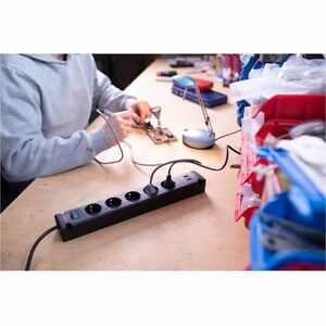 Brennenstuhl Bremounta Steckdosenleiste - Winkelsteckverbinder - 2 x USB Typ A - 3 m Kabel - 230 V AC Voltage - 3,50 kW - 