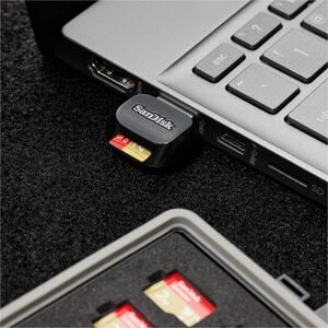 SanDisk QuickFlow SDDR-B731-GN6NN Flash Drive/Flash Card Reader
