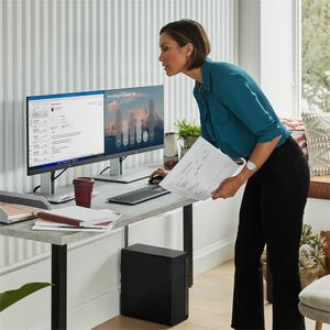 HP Pro Tower 400 G9 Computador secretária - Intel Core i7 13th Gen i7-13700 - 16 GB - 512 GB SSD - Torre - Intel Q670 Chip