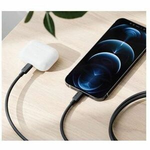 Alogic Elements Pro 1 m Lightning/USB-C Datentransferkabel - 1 / Pack - Cable for iPhone, iPad, iPod - 480 Mbit/s - MFI - 