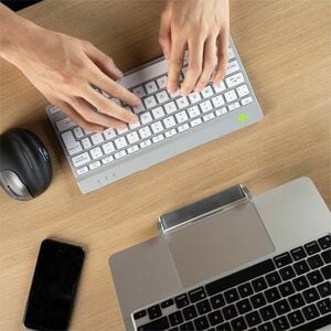 R-Go Compact Break Keyboard - Compact - Wireless Connectivity - USB Type C Interface - Swiss - QWERTZ Layout - White - Sci