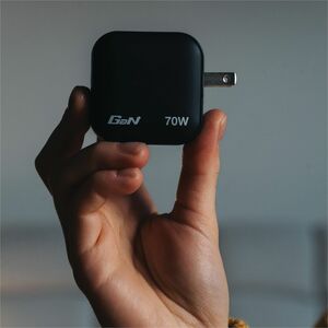 Adattatore CA Verbatim Mini - 1 Confezione - Adattatore universale - 1 USB - 2 USB Type-C - Per Computer portatile, Tablet