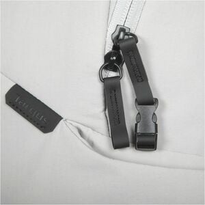 Targus Terra EcoSmart TBB66004GL 便携包 (背包) 用于 38.1 cm (15") 到 40.6 cm (16") 笔记本电脑 - 灰 - 防水外壳 - 塑料 Body - 肩带, 推车带, 手柄 - 425 