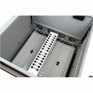 LEBA NoteCart Ladeschrank - Bildschirmgr�ße: Bis zu 15,60 Zoll (39,62 cm) - 97,20 cm (38,27 Zoll) Höhe x 80 cm (31,50 Zoll