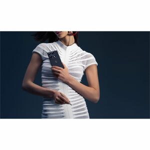 Motorola Mobility signature 512 GB Smartphone - 17.3 cm (6.8") Extreme AMOLED Super HD 2780 x 1264 - Octa-core (OryonDual-