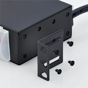 StarTech 13-Outlet Rackmount PDU, 1U Server Power Strip, 1x Front and 12x Rear Ports, Mounted Power Distribution Unit for 