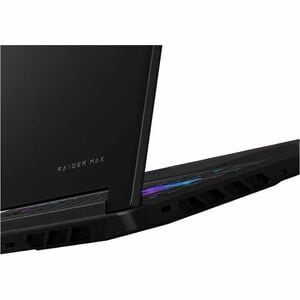 Raider 16 Max HX B2WJ - 16" QHD+ OLED - Ultra 9 290HX Plus - 32GB RAM (2x16) - 2TB SSD - RTX 5090 24GB - Per Key RGB KB - 