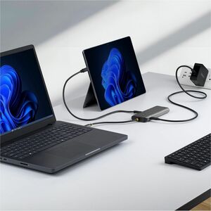 StarTech.com 7 Anschluss(e) USB4 Docking Station für Monitor, Workstation, Notebook, Display, Tastatur, Maus - Ladefunktio
