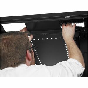 APC NetShelter SV, Server Rack Enclosure, 42U, 600W x 1060 D mm, with Sides, Black, Single Rack Unassembled - 42U Rack Hei