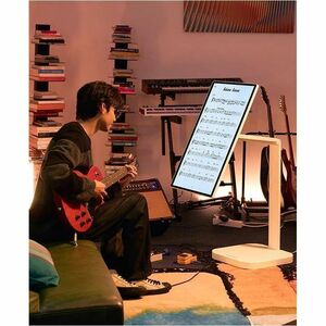 LG 32U889SA-W 32" Class Smart LCD Touchscreen Monitor - 16:9 - 5 ms - 31.5" Viewable - 3840 x 2160 - 4K UHD - In-plane Swi