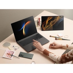 Samsung Galaxy Book3 Pro NP944XFG-KC1ES 35.6 cm (14") Notebook - QHD - 2880 x 1800 - Intel Core i7 13th Gen i7-1360P - 16 