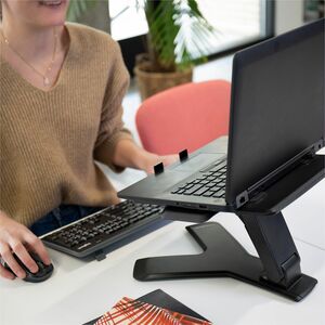 Ergotron Neo-Flex™ Notebook Lift Stand. Type de produit: Supports de Laptop, Couleur du produit: Noir, Capacité de charge 