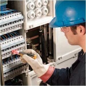 Fluke 1AC II Non-Contact Voltage Tester - Voltage Testing - 2Number of Batteries Supported - AAA - Battery Included - Alka