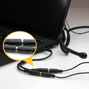 StarTech.com 3,5mm Klinke Audio Y-Kabel - 4 pol. auf 3 pol. Headset Adapter für Headsets mit Kopfhörer / Microphone Stecke