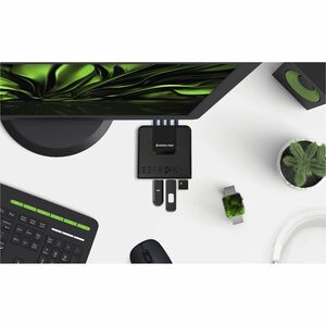 IOGEAR 4x4 USB 3.0 Peripheral Sharing Switch - USB 3.0 Type B - External - 4 USB Port(s) - 4 USB 3.0 Port(s) - PC, Mac, Linux