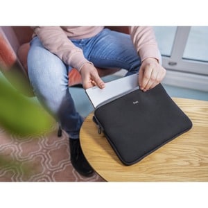 Trust Primo Carrying Case (Sleeve) for 33.8 cm (13.3") MacBook - Black - Shock Absorbing, Bump Resistant Interior, Scratch