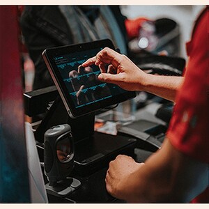 ESY10I1 ANDR 7.1 HD PCAP BL 3GB RAM 32GB FL WIFI BT IN