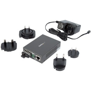 StarTech.com Singlemode (SM) SC Fiber Media Converter for 10/100/1000 Network - 10km - Gigabit Ethernet - 1310nm - w/ Auto