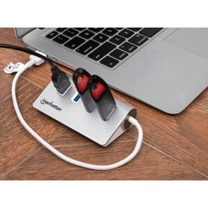 USB-A 4-Port Hub, 4x USB-A Ports, 5 Gbps (USB 3.2 Gen1 aka USB 3.0), Bus Powered, Fast charging up to 0.9A, Equivalent to 