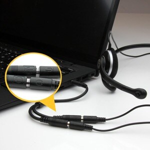 StarTech.com Adaptador de Audífonos con Micrófono Mini-Jack 3,5mm 4 pines a Conectores Separados de Audífonos y de Micrófo