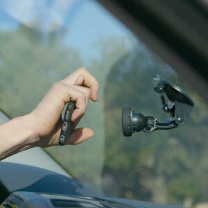 MOBILIS U.FIX Vehicle Mount for Smartphone