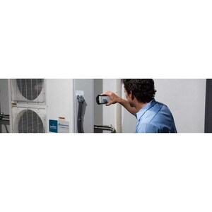 Zebra TC77 Handheld Terminal - 4 GB RAM - 32 GB Flash - 4.7" HD Touchscreen - Rear Camera - Android 11 - Wireless LAN - Bl