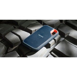 SanDisk Extreme SDSSDE61-500G-G25 500 GB Portable Solid State Drive - External - 1050 MB/s Maximum Read Transfer Rate - 5 