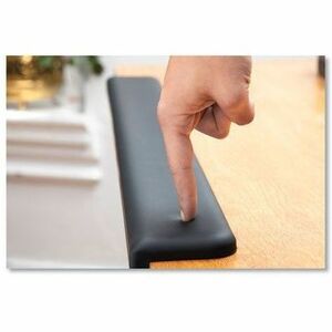 3M Wrist Rest - 1.03" Height x 30" Width x 3" Depth - Gel - Anti-slip