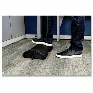 3M Footrest - 1 Each