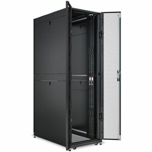APC PDU - Switched - NEMA L6-30P - 21 x IEC 60320 C13/C15, 3 x IEC 60320 C19/C21 - 30 A - 200 V, 208 V Input - 200 V AC, 2