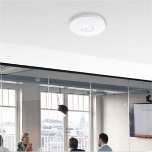 TP-Link EAP670 Dual Band Wi-Fi 6 IEEE 802.11 a/b/g/n/ac/ax 5.25 Gbit/s Wireless Access Point - 2.40 GHz, 5 GHz - Internal 