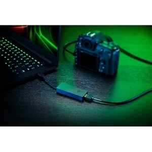 Razer USB Capture Card with Camera Connection for Full 4K Streaming - Functions: Video Capturing, Video Streaming - USB 3.