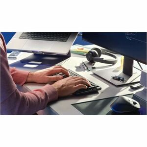 Logitech MX Mechanical Mini Keyboard - Wireless Connectivity - USB Interface - English (US) - QWERTY Layout - Graphite - M