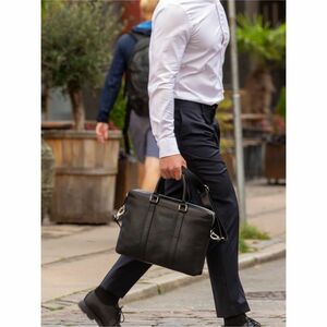 dbramante1928 ApS Nordborg Carrying Case (Portfolio) for 38.1 cm (15") Apple Notebook, MacBook - Black - Leather Body - Ha