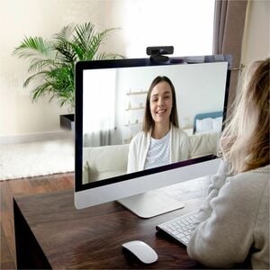 j5create JVCU100-N Webcam - 30 fps - Black - USB - 1 Pack(s) - Full HD - 1920 x 1080 Video - 80° Angle - Clip - Microphone