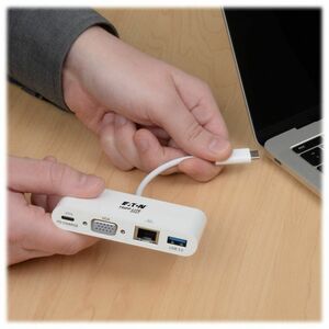 Tripp Lite series U444-06N-VGU-C Docking Station für Notebook, Tablet-PC - 2 x USB-Anschlüsse - 2 x USB 3.0 - Netzwerk (RJ
