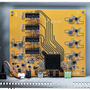 StarTech.com 4-Slot PCIe Expansion Chassis, External PCIe Slots for PC, PCIe 2.0 w/10Gbps Throughput, PCI Express Expansio