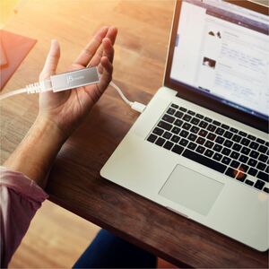j5create JUE130-N Adaptador Gigabit Ethernet para MacBook - 10/100/1000Base-T - Prata - USB 3.0 Tipo A - 1000 Mbit/s Taxa 