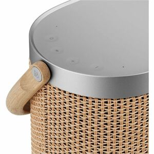B&O Beosound A5 Portátil Bluetooth Sistema de colunas - 280 W RMS - Tabletop, Shelf, Apoio em chão - Surround Sound - LAN 