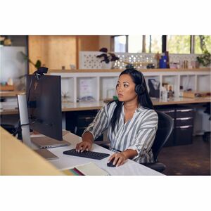 HP 625 Webcam - 4 Megapixel - 60 fps - Black - USB Type A - 1920 x 1080 Video - Auto-focus - 92° Angle - Microphone - Wind