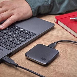 WD Elements WDBAYN0010BBK-WESN 1 TB Portable Solid State Drive - External - USB 3.0 - 400 MB/s Maximum Read Transfer Rate