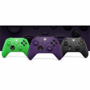 Microsoft Gaming Pad - Wireless - Bluetooth - Xbox Series X, Xbox Series S, Xbox One, PC, Android, iOS, Smartphone, Tablet