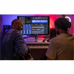 JBL Quantum Stream Condenser, Dynamic Microphone for Recording, Live Streaming, Gaming, Studio - Black - Stereo - 50 Hz to