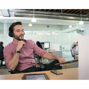 Cuffie Poly Voyager Focus UC B825 Con cavo/wireless Over-the-head, On-ear Stereo - Binaural - Ear-cup - 3000 cm - Bluetoot