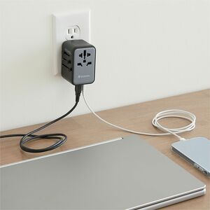 Verbatim UTA-09 Gan III Universal Travel Adapter 70W - USB-C, USB-A - 70 W - 120 V AC, 230 V AC Input